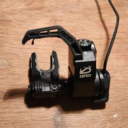 Repose fl&egrave;che QAD MX2 DROITIER