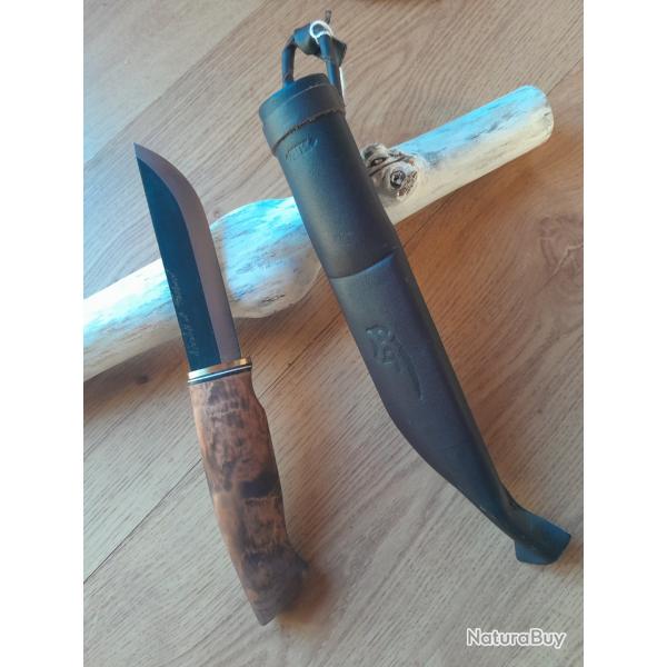 Tr�s beau Couteau Nordique. 25 .5  cm.