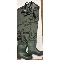 CUISSARDES DAM HYDROFORCE TASLAN T44