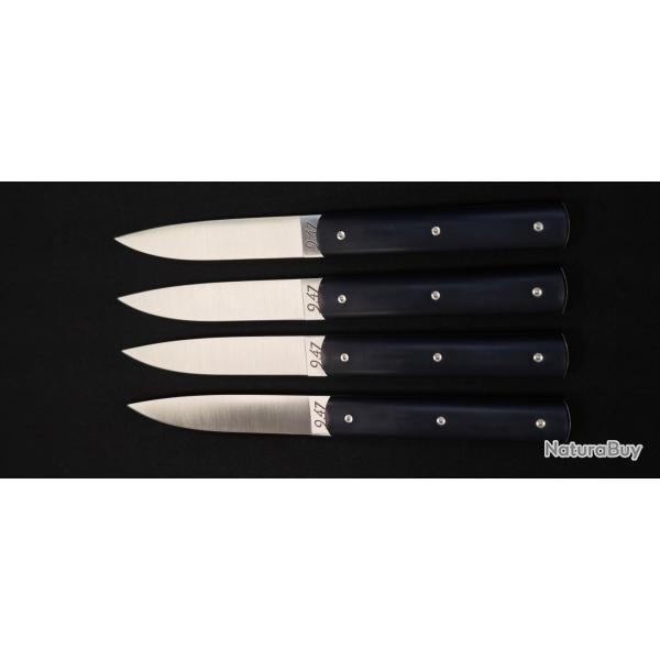 Perceval Coffret Couteaux de Table bleu nuit 4 pcs - manche polyac�tal  | 947