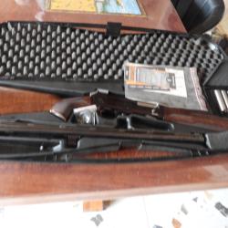 semi  auto calibre  12  magnum