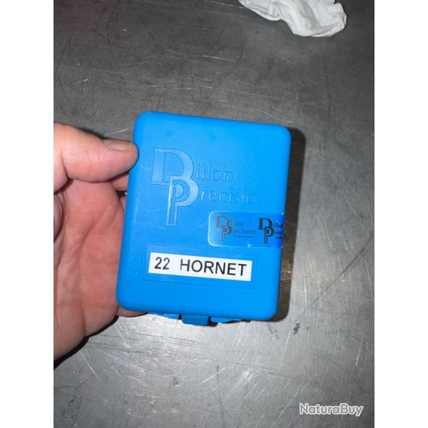DILLON 550 CONVERSION POUR  RECHARGEMENT  CALIBRE  22 HORNET