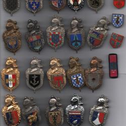 LOT DE PUCELLES GENDARMERIE