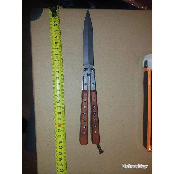 Couteau Papillon Balisong Butterfly Lame Acier Inox Manche Bois Ajour� S�curit� par V�rrou