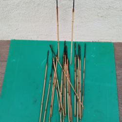 LOT  ANCIENNE   FLECHES  FANG  DU  GABON  .  21 FLECHES  .  BEL ETAT GENERAL   .