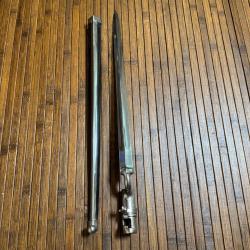 BA&Iuml;ONNETTE A DOUILLE NEUVE FINITION NICKEL&Eacute;E DANS SON FOURREAU