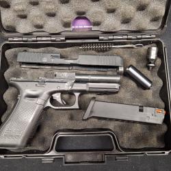 Pistolet d'alarme Glock 17 gen 5 Umarex, Cal. 9mm PAK - 1� sans prix de r&eacute;serve !!