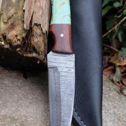 Skinner Couteau de Chasse Damas Lame 256 Couches Manche R&eacute;sine Fabric Artisanale Etui Cuir