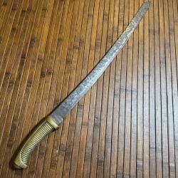 SABRE SUR UN BRIQUET MODIFI&Eacute;