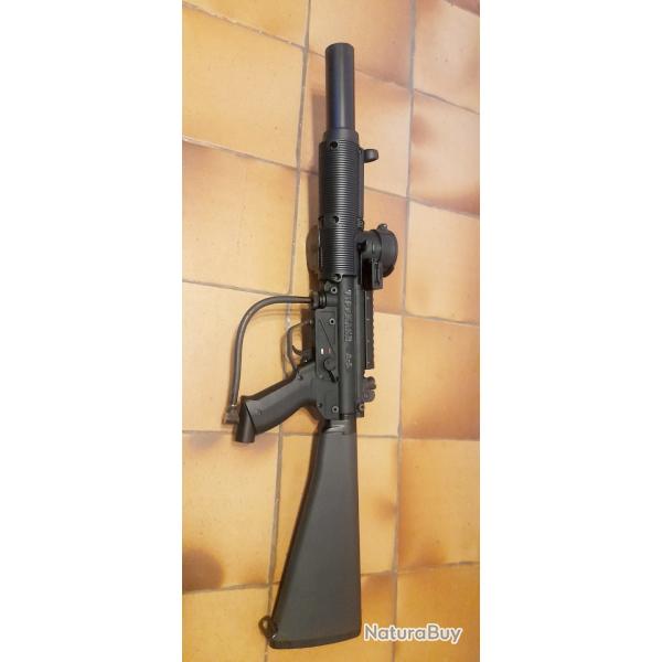 Tippmann A5 (+ kit RT) "r�ponse trigger"+ tap cap 40 billes+cross MP5+manba "neuf"+garde Main MP5sd