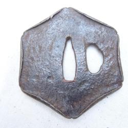 206- lot tsuba en fer = mimi repli&eacute; , pour katana ou wakisashi, sabre  japonais