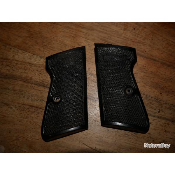Paire de plaquettes de pistolet WALTHER PP anciennes
