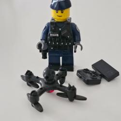 Lego de collection Unit&eacute; des moyens A&eacute;riens Police Nationale