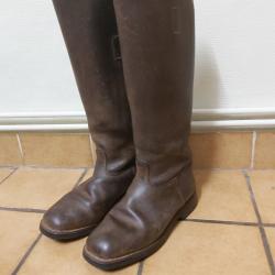 Bottes de venerie en cuir marron de la marque Aigle