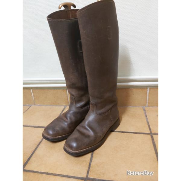 Bottes de venerie en cuir marron de la marque Aigle