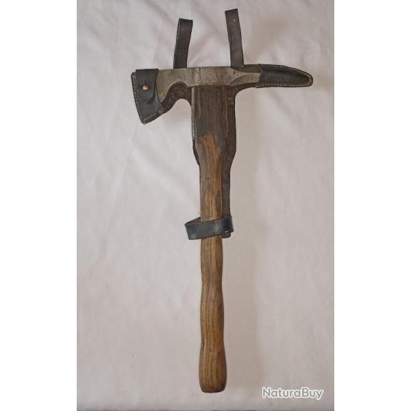 Pic hache pionnier Prussien model 1899 guerre 14/18 WW1