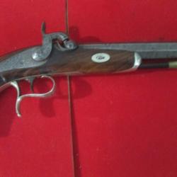 PISTOLET A PERCUSSION       PEYRET   A LYON