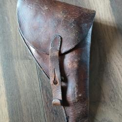 &Eacute;tui en cuir 1892