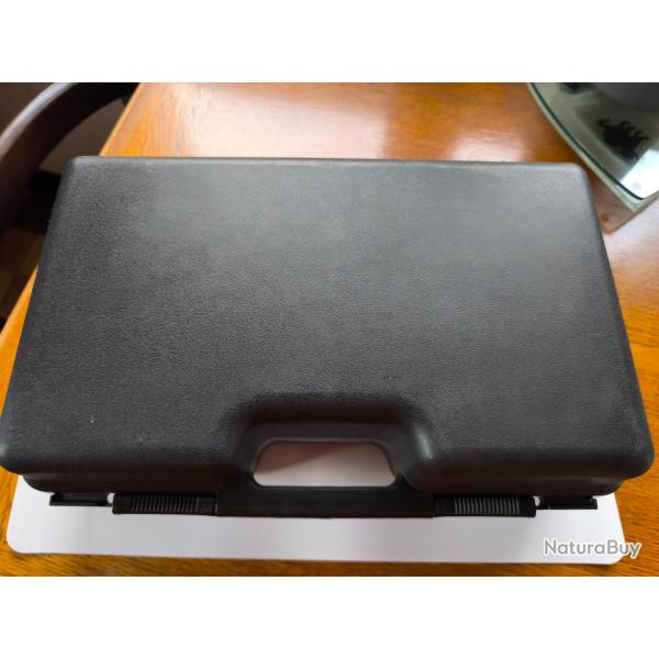 mallette  CARTOUCHE "SOLOGNAC" 200 CARTOUCHES CAL 12/16