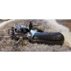 Bulldog 44 Eibar calibre 11.73