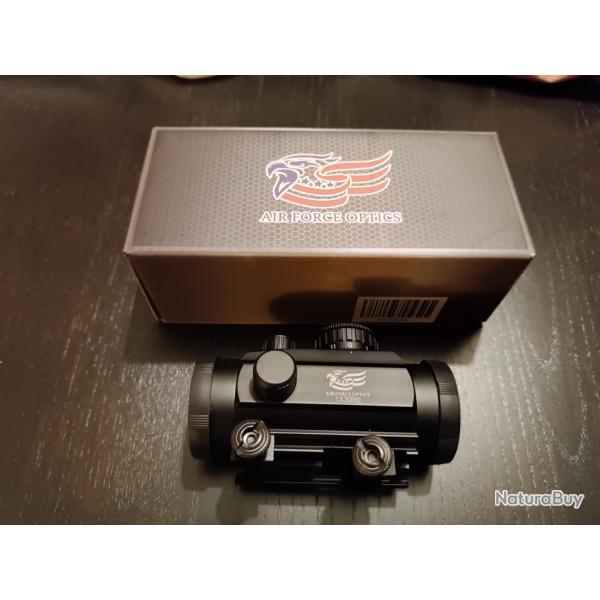 Point rouge Air Force neuf