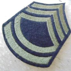 paire patch staff sergent ww2 US army sortis boite deuxi&egrave;me guerre am&eacute;ricain grade GI d&eacute;barquement