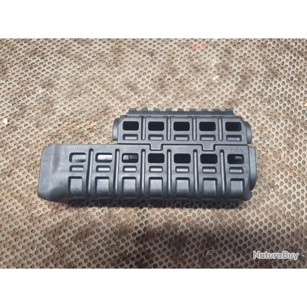 ensemble garde main DLG TACTICAL en polym�re haute r�sistance avec fixation M LOK et rail picatinny