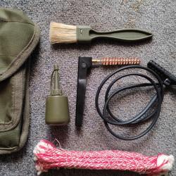 Trousse kit uc nettoyage famas kaki