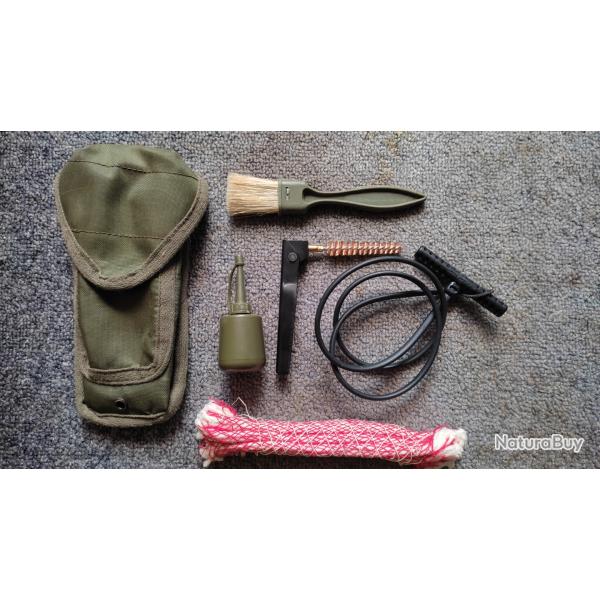 Trousse kit uc nettoyage famas kaki
