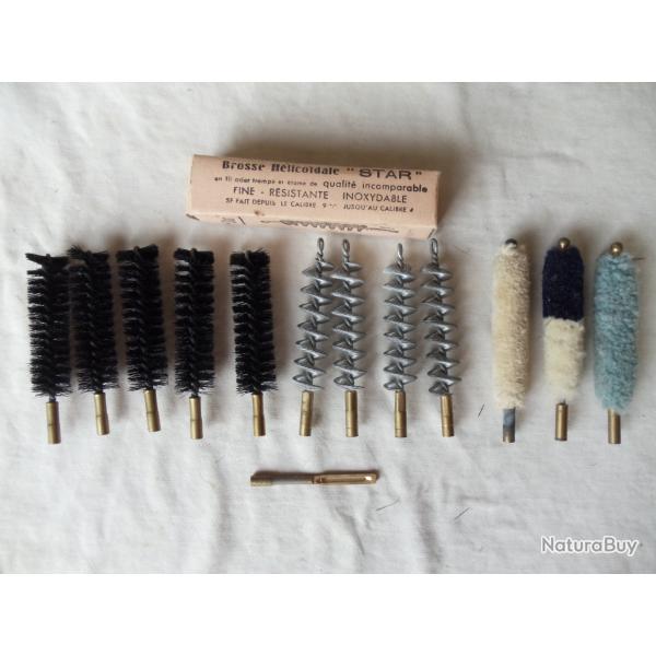 Lot de 14 �couvillons ( acier ,crin, laine ,chiffon )en calibre 14m/m.