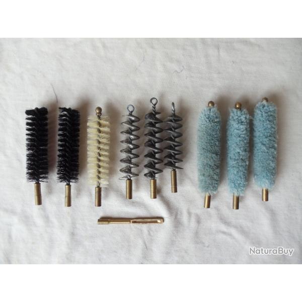 Lot de 10 �couvillons ( acier ,crin, laine ,chiffon )en calibre 24.