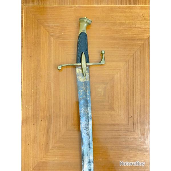 SABRE D'OFFICIER SUP�RIEUR DE CHASSEURS � CHEVAL (avant 1791)