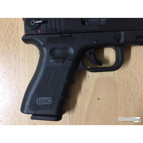 � saisir ISSC M22   Comme neuf