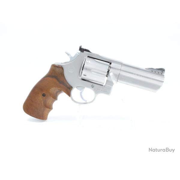 OCCASION Revolver TAURUS mod�le 44 Cal: 44Magnum