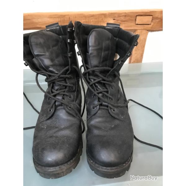 Ranger splav paruchiste splav russe en cuir