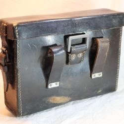 RARE ARMEE OCCUPATION &eacute;tui cuir amp&egrave;rem&egrave;tre boitier interconnexion transmissions ref SDC25ETU002