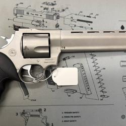 TAURUS RACING BULL 454 Casull