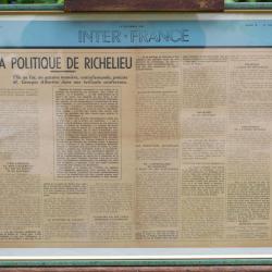 rare Affiche Interfrance 13 d&eacute;cembre 1942 Richelieu encadr&eacute;e sous verre ref SDC25AFA002