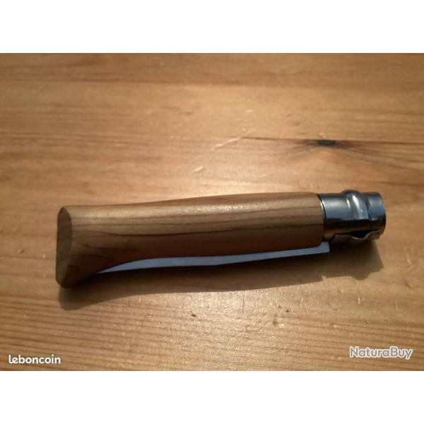 COUTEAU OPINEL NO 8