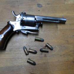 reolver belge &agrave; broche avec munitions d'&eacute;poque
