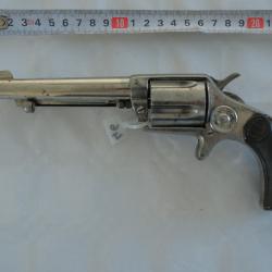 Revolver Colt - Mod&egrave;le New Police dit &laquo; Cop and Thug &raquo;