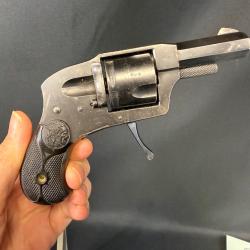 EXCELLENT BULLDOG ARMINIUS calibre 320