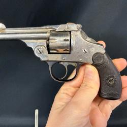 RARE REVOLVER IVER JOHNSON cal. 22LR