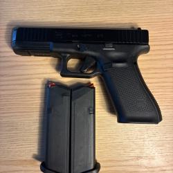 GLOCK 17 GEN5 quasiment neuf !