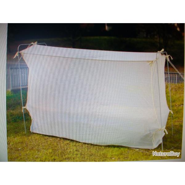 MOUSTIQUAIRE