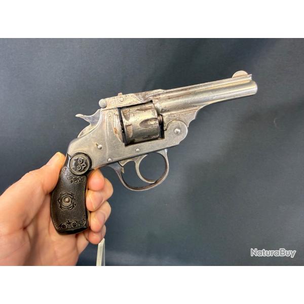 EXCELLENT REVOLVER IVER JOHNSON cal. 22LR