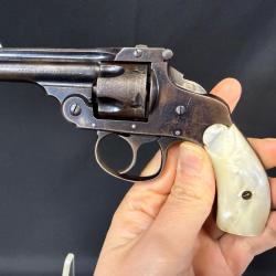 RARE HARRINGTON RICHARDSON MOD&Egrave;LE PREMIER cal. 22LR