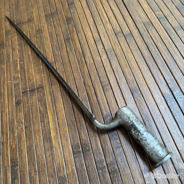 BELLE BA�ONNETTE � DOUILLE BROWN BESS ANGLETERRE XVlll �me SI�CLE