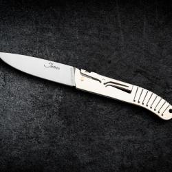 S&eacute;rie Limit&eacute;e: manche Nickel&eacute; (Cutter ou James) James lame D2