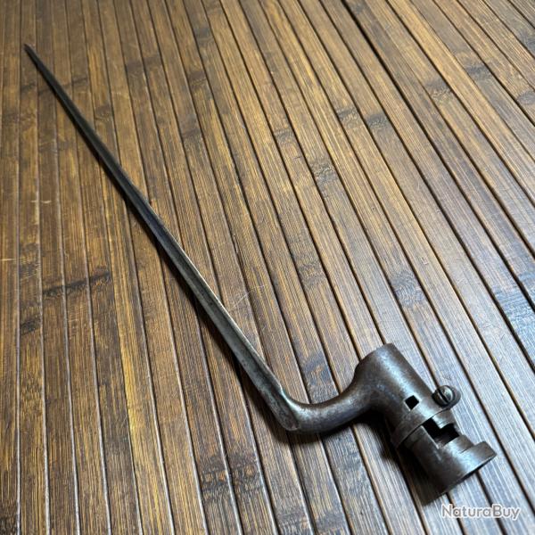 BA�ONNETTE A DOUILLE 1822 FRANCE POIN�ONS GRENADE